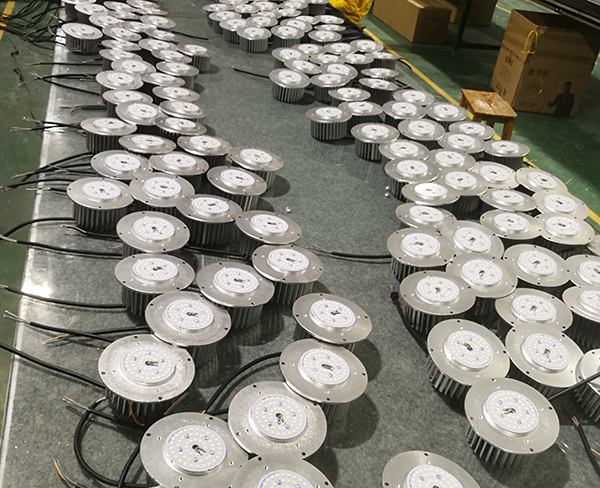 車(chē)間生產(chǎn)(圖1)